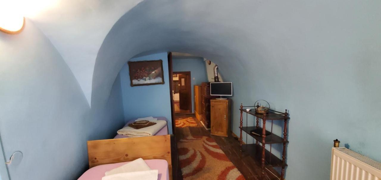 Pensiunea Lelila Inn Sighisoara Phòng bức ảnh